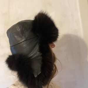 Black fox & leather vintage hat- trapper ‘ushanka’ style unisex size small.
